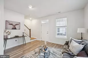 140A Gaslight Aly, Bensalem, PA 19020 - Photo 5