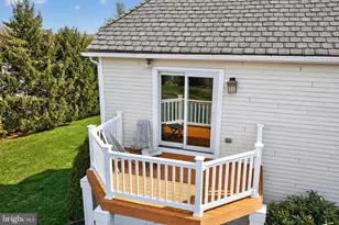 10 Avondale Dr, Newtown, PA 18940 - Photo 17