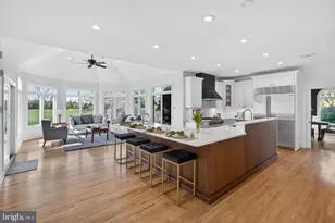 10 Avondale Dr, Newtown, PA 18940 - Photo 25