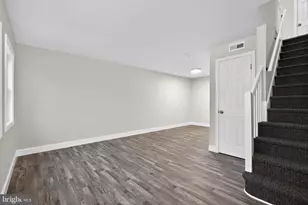 5706 Mitchell Rd, Levittown, PA 19057 - Photo 7