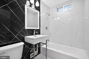 5706 Mitchell Rd, Levittown, PA 19057 - Photo 9