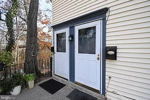 1302 Yardley Commons, Yardley, PA 19067 - Photo 3