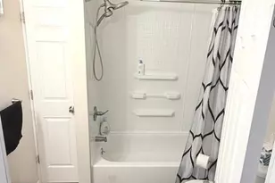 304 Newport Rd, Bristol, PA 19007 - Photo 15