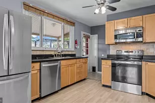 2848 Asbury Ave, Bensalem, PA 19020 - Photo 9