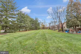 1 Gatehouse Ln, Doylestown, PA 18901 - Photo 25