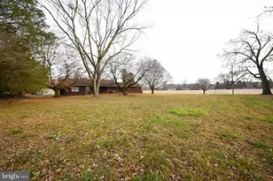 1 Sunnyside Ln, Yardley, PA 19067 - Photo 37