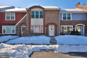 1004 Weybridge Ct, Bensalem, PA 19020 - Photo 1
