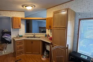 4328 Dover Dr, Morrisville, PA 19067 - Photo 9