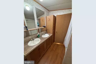 4328 Dover Drive, Morrisville, PA 19067 - Photo 17