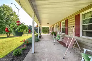 1010 Sweetbriar Rd, Perkasie, PA 18944 - Photo 7