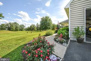1010 Sweetbriar Rd, Perkasie, PA 18944 - Photo 57