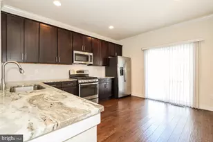 113 Royal Mews, Bensalem, PA 19020 - Photo 7