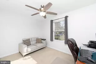 58 Rocky Pool Ln, Levittown, PA 19055 - Photo 21