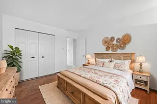 7 Garrison Pl, Newtown, PA 18940 - Photo 29