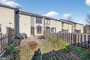 7 Garrison Pl, Newtown, PA 18940 - Photo 37