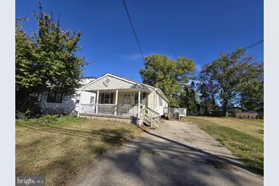 316 Newport Road, Bristol, PA 19007 - Photo 1