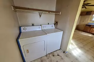 316 Newport Rd, Bristol, PA 19007 - Photo 9