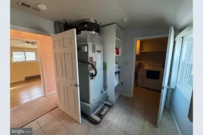 46 Hydrangea Road, Levittown, PA 19056 - Photo 15