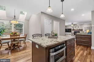 150 Hartford Ln, Newtown, PA 18940 - Photo 17