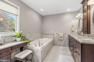 150 Hartford Ln, Newtown, PA 18940 - Photo 27