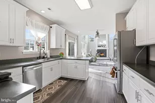 977 Hickory Ridge Dr, Chalfont, PA 18914 - Photo 15