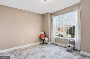 977 Hickory Ridge Dr, Chalfont, PA 18914 - Photo 5