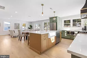 215 N Franklin St, Doylestown, PA 18901 - Photo 3