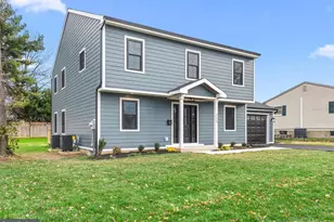 215 N Franklin St, Doylestown, PA 18901 - Photo 1