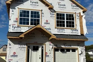 909 New Chestnut St, Bristol, PA 19007 - Photo 3