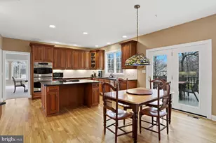 385 Ridge Ave, Newtown, PA 18940 - Photo 21