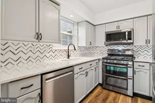 5437 Rinker Cir, Doylestown, PA 18902 - Photo 7