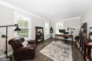 8 Elizabeth Ln, Doylestown, PA 18901 - Photo 23