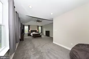 8 Elizabeth Ln, Doylestown, PA 18901 - Photo 31