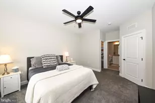 8 Elizabeth Ln, Doylestown, PA 18901 - Photo 43