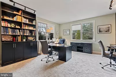 100 E Holland Road, Holland, PA 18966 - Photo 17