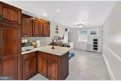 368 Dorrance Street, Bristol, PA 19007 - Photo 15