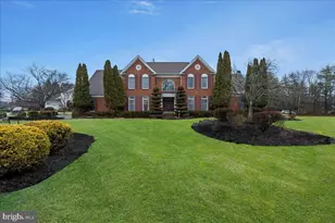 2062 Silverwood Dr, Newtown, PA 18940 - Photo 1