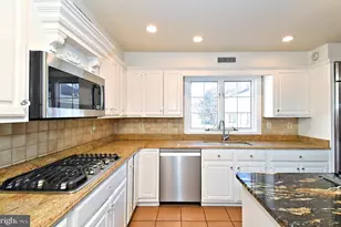 4 Pine Heritage Dr, Newtown, PA 18940 - Photo 43