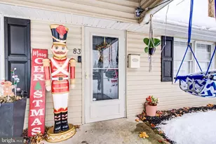 83 Indigo Rd, Levittown, PA 19057 - Photo 7