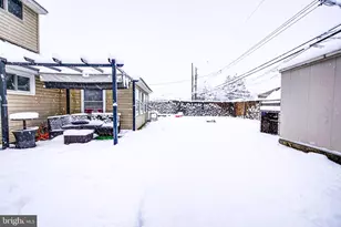 83 Indigo Rd, Levittown, PA 19057 - Photo 33