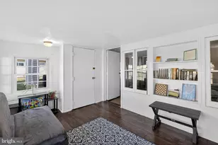 111 Border Rock Rd, Levittown, PA 19057 - Photo 19