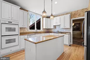 57 Cropwell Ln, Holland, PA 18966 - Photo 11