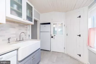 4924 Ridge Avenue, Feasterville-Trevose, PA 19053 - Photo 11