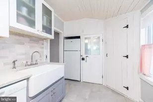 4924 Ridge Ave, Feasterville-Trevose, PA 19053 - Photo 11