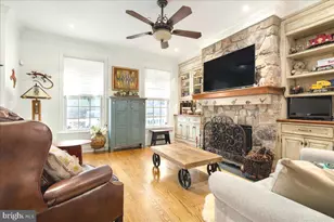 36 W Mechanic St, New Hope, PA 18938 - Photo 5