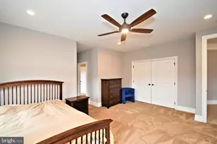 19 Goldney Dr, Newtown, PA 18940 - Photo 79