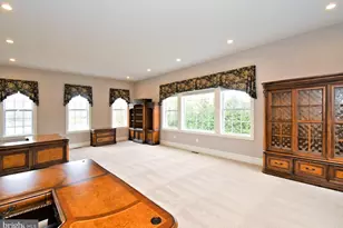 19 Goldney Dr, Newtown, PA 18940 - Photo 21