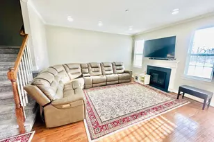 160 Saddlebrook Dr, Bensalem, PA 19020 - Photo 9