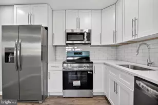 102 Chesapeake Dr, Newtown, PA 18940 - Photo 15