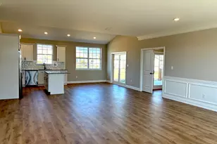 [Address not provided], Levittown, PA 19055 - Photo 17